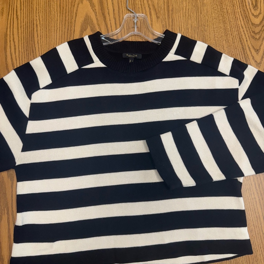 Massimo Dutti black and white striped cropped sweater small 3/4 sleeves